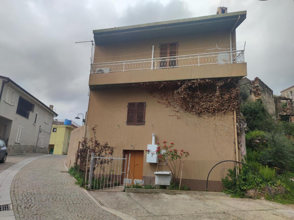 Sa Dommu 'E Su Coro Villa Triei Eksteriør billede